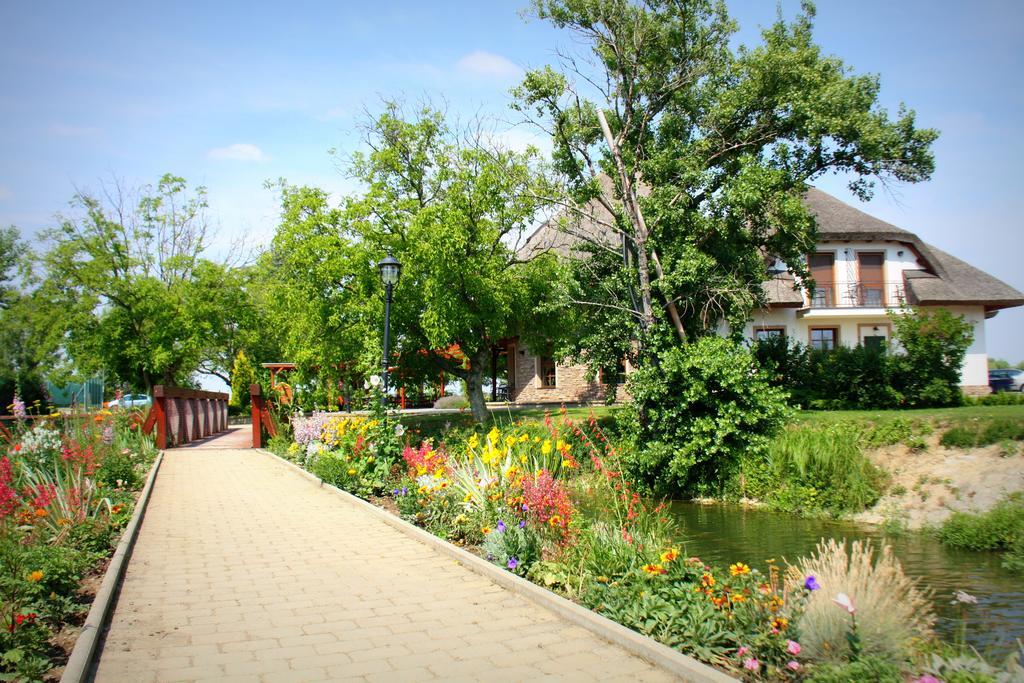 Penzion Eko Park Piestany Kültér fotó