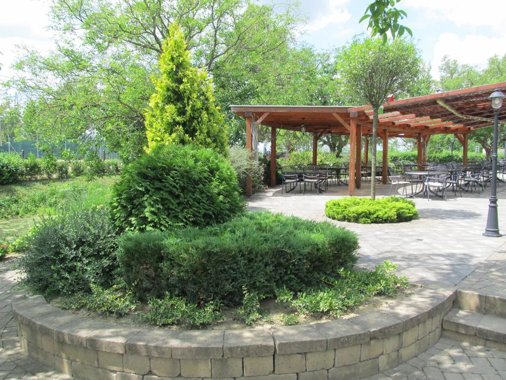 Penzion Eko Park Piestany Kültér fotó