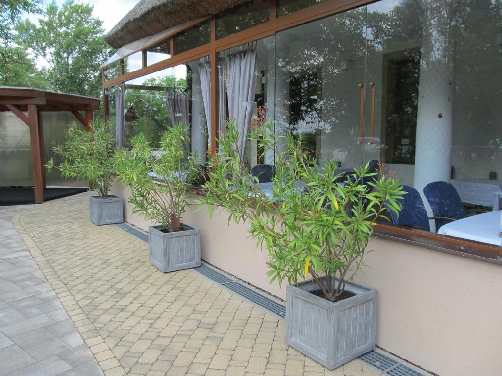 Penzion Eko Park Piestany Kültér fotó
